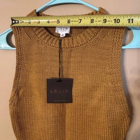 NWT Le Lis Collections women’s cropped sleeveless sweater Small - Picture 9 of 14
